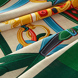 brides-de-gala-applique-pique-